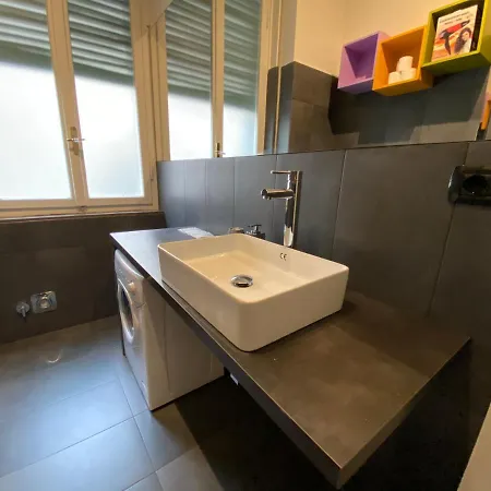 Apartment Palazzo Ariosti *